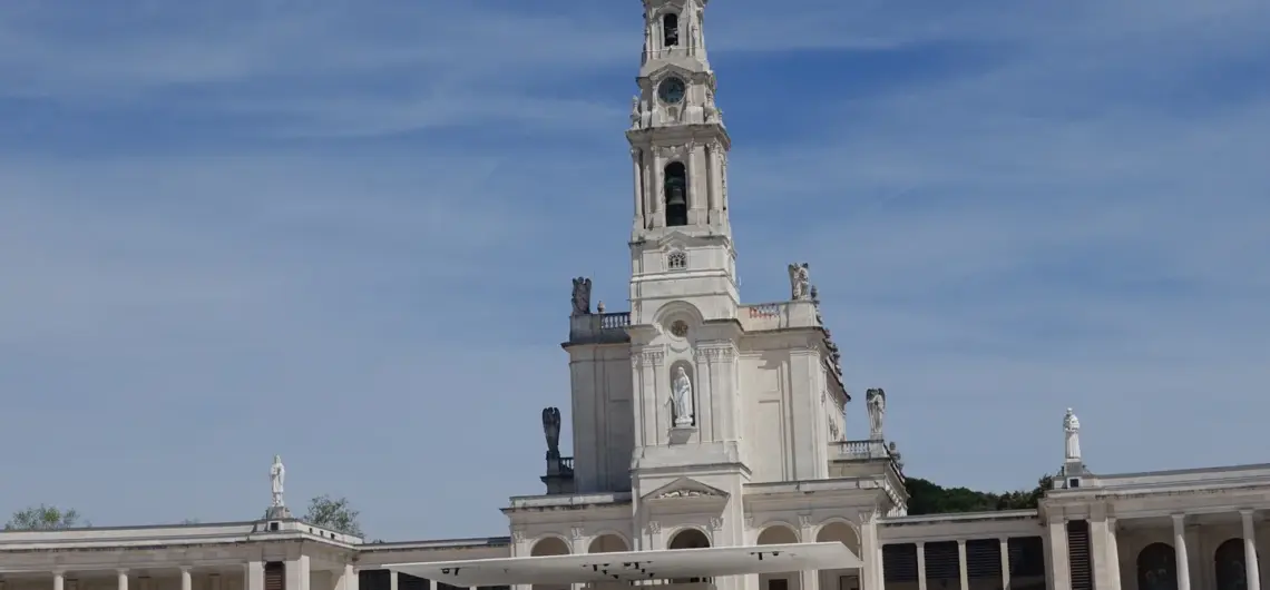 How to Visit Fatima from Lisbon: A Pilgrim’s Guide 2 Basilica of Our Lady of the Rosary at the Sanctuary of Fátima in Portugal