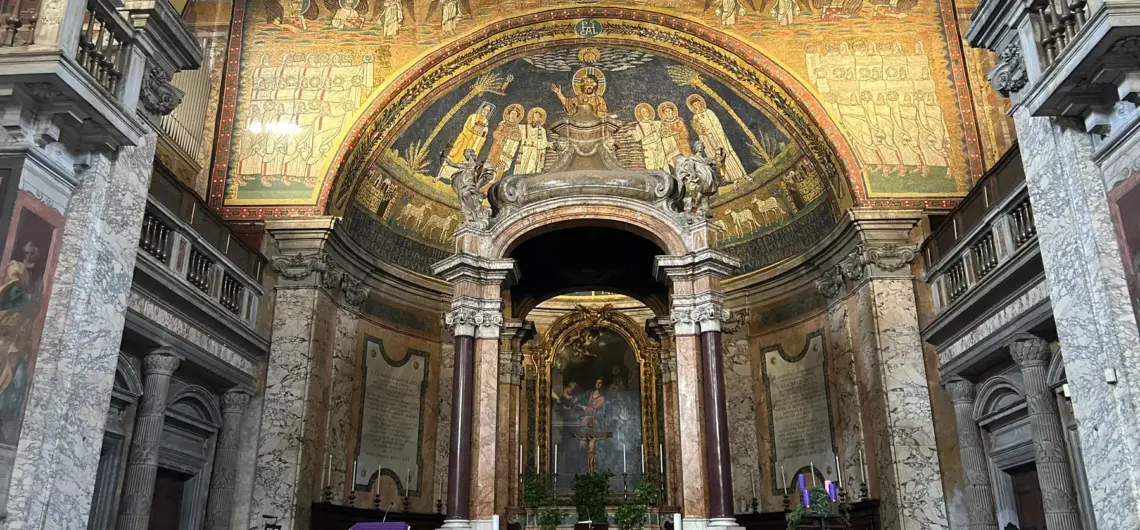 How to Choose a Catholic Church Tour in Rome 17 Apse mosaics and high altar of Santa Prassede, Rome